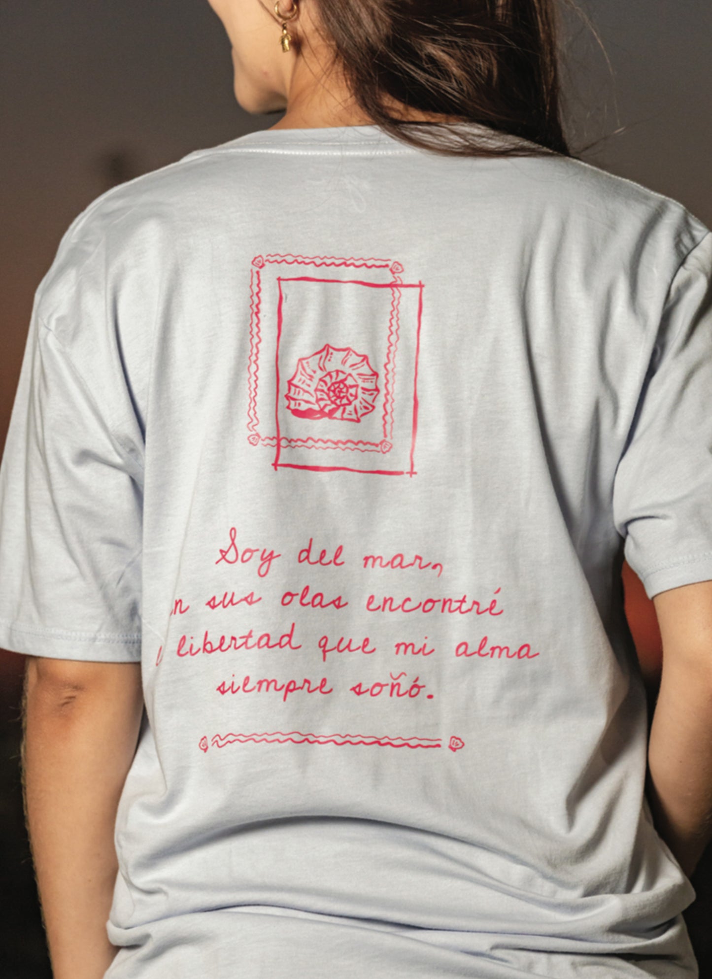 CAMISETA CONCHA MARINA OVERSIZED
